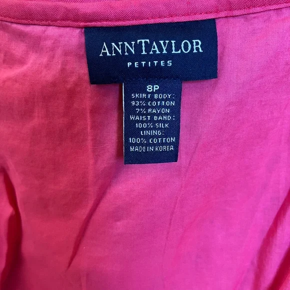 Ann Taylor Vibrant Pink Floral Pencil Skirt cut floral lace, vintage, excellent - Picture 8 of 15